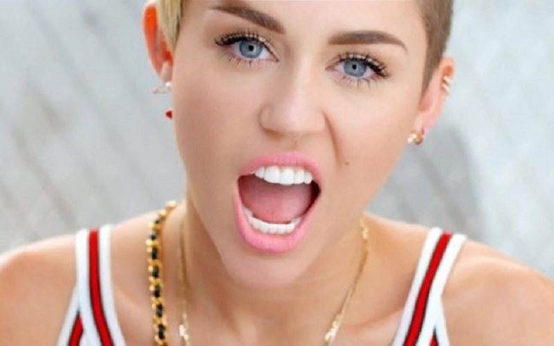 Oh Me, Oh Miley...