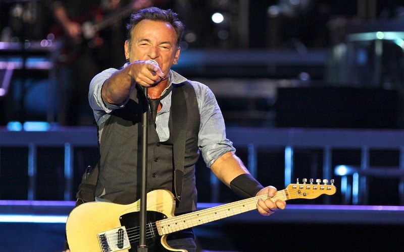 Can Bruce Springsteen Refuse to Play a Gay Wedding?