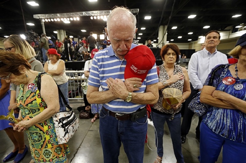 The Hypocrisy of Those Accusing White Evangelicals of Hypocrisy