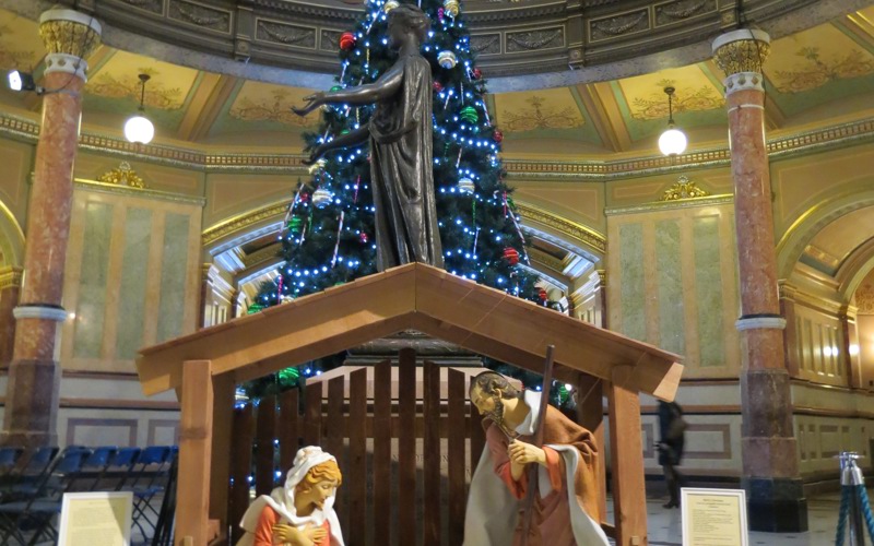 Deadline Is 12/3/18 for Receiving Nativity Scenes for State Capitols