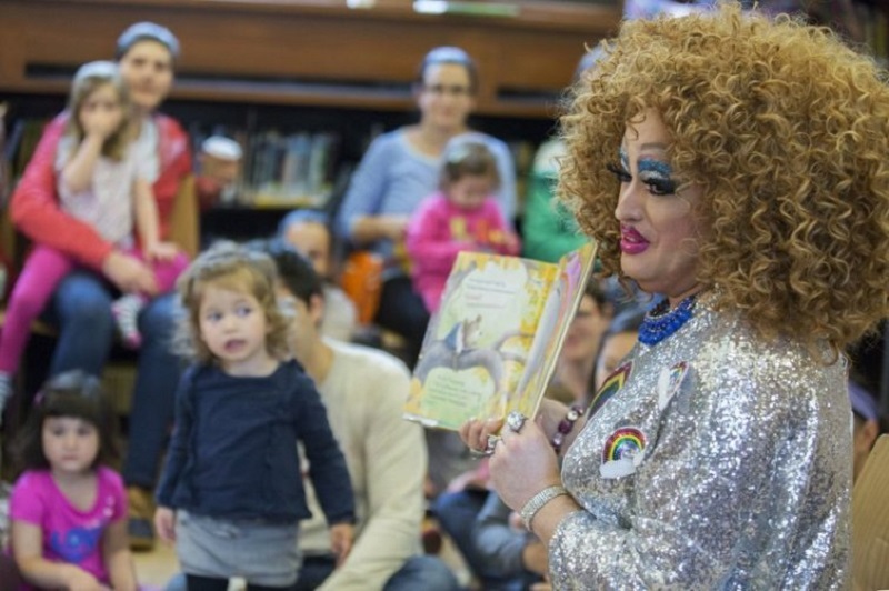 Decadent Behavior: Drag Queens and Public Libraries