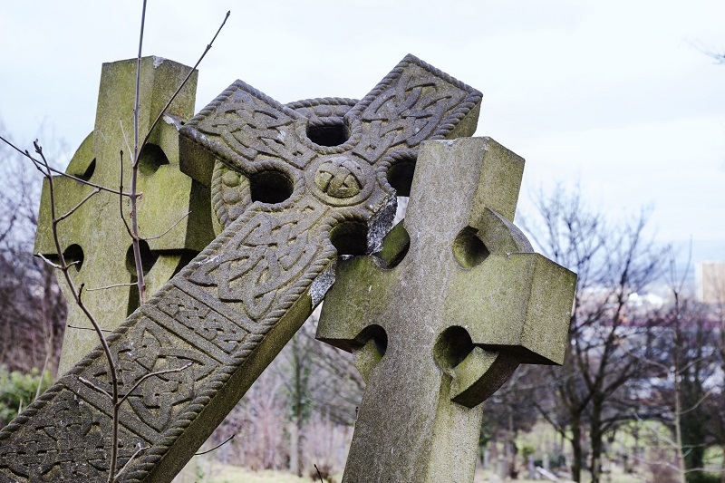 Humanists: "Tear Down That Cross!"