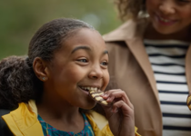 Urge Keebler to Cancel Inappropriate Ad