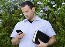 Ten Distractions in Your Bible Reading
